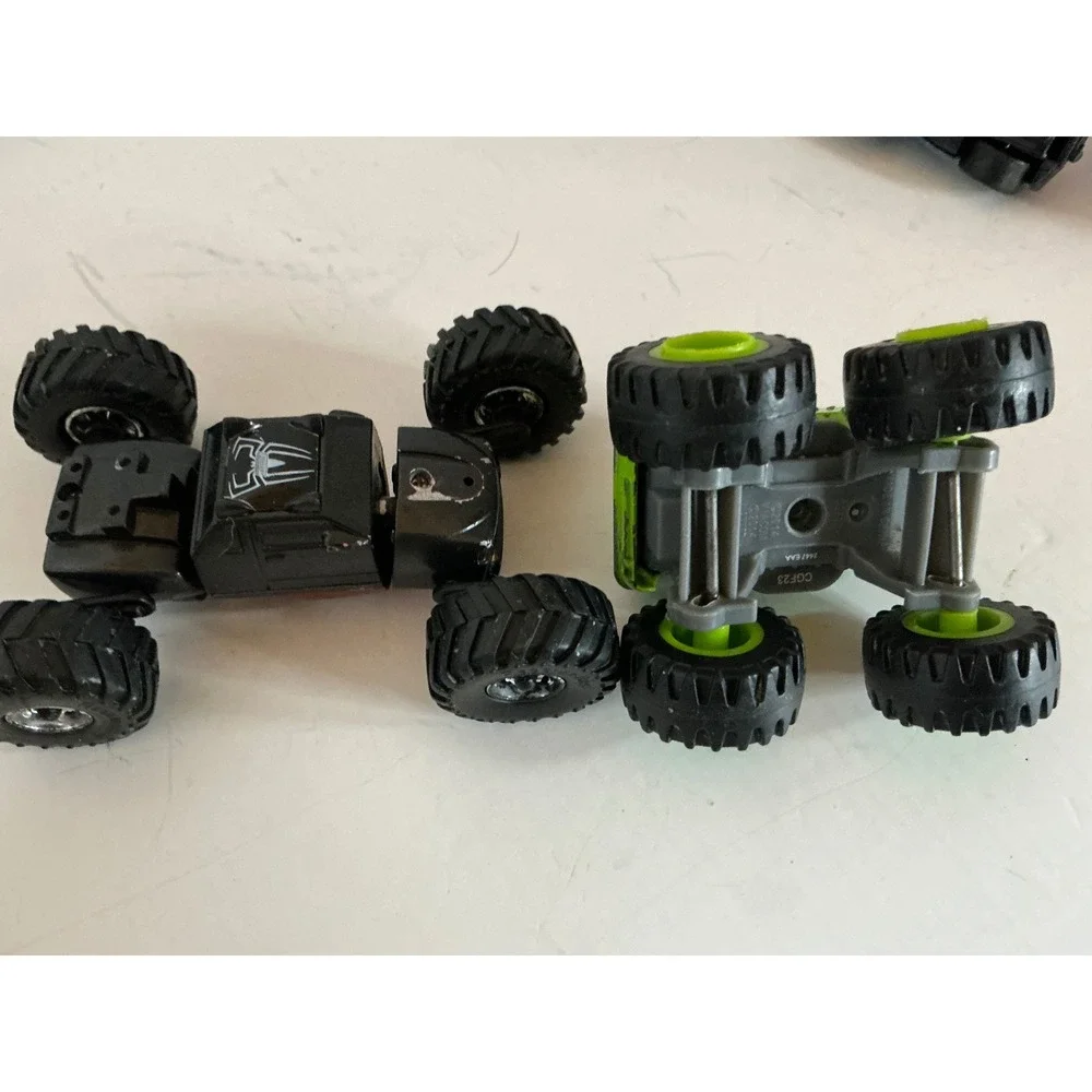 Hot Wheels Monster Jam Truck Lot Spider-Man Grave Digger Small Scale Toy Truck